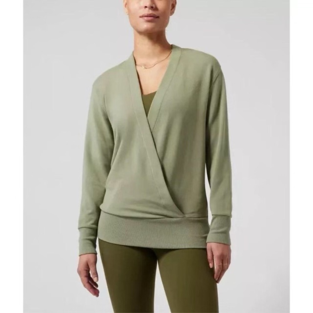 NWT Athleta Purana Wrap Sweatshirt